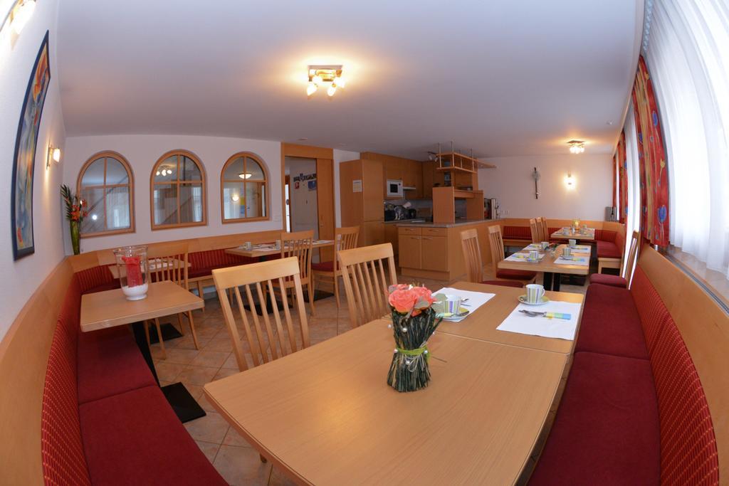 Arch San Martin Hotel Самнаун Екстериор снимка